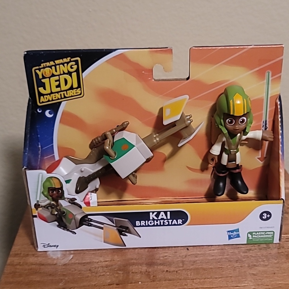Star Wars "Young Jedi Adventure" toy